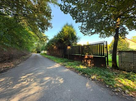 20 | Prodej - pozemek pro bydlení, 875 m²