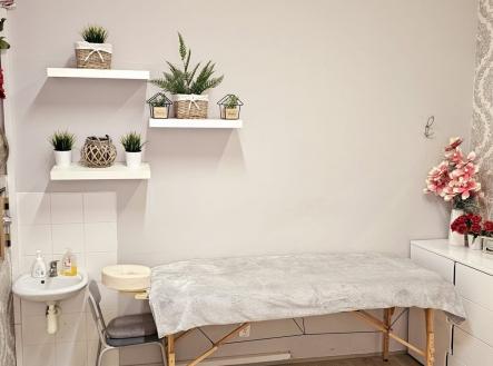 d38376e3-a193-42f6-a86b-a249285841bd | Pronájem - obchodní prostor, 20 m²