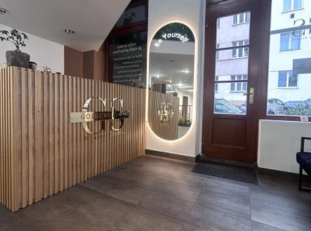 Pronájem - obchodní prostor, 118 m² obrázek