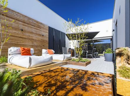 35_K Housličkám 12 | Pronájem - dům/vila, 128 m²