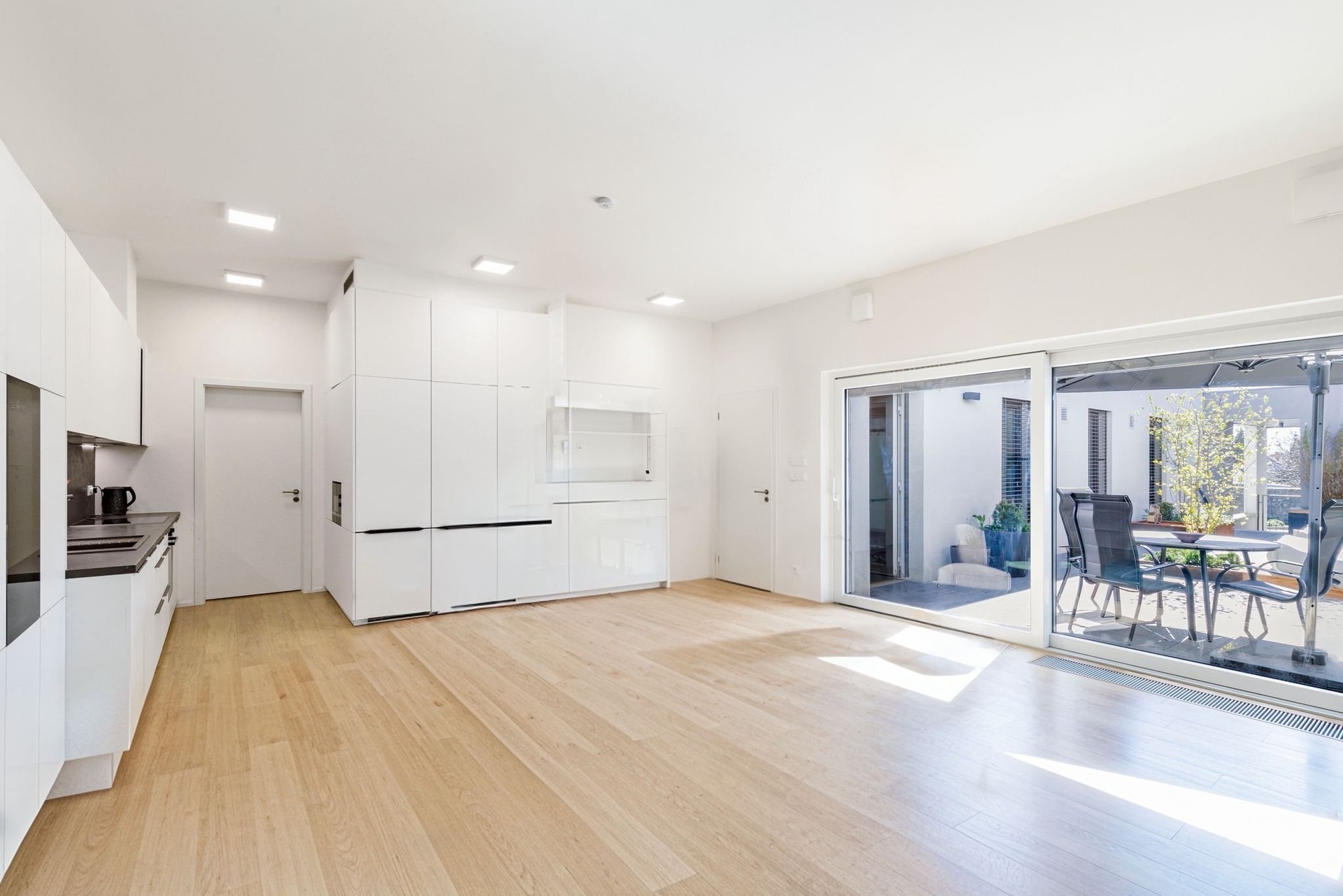 WhatsApp Image 2026-04-13 at 16.57.41 (1)