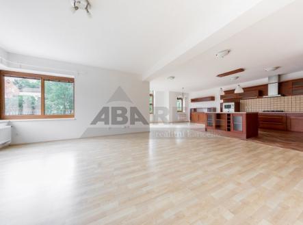 Pronájem velkého domu - Praha 6 | Pronájem - dům/vila, 410 m²
