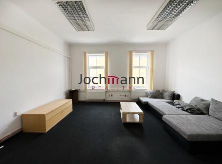 Pronájem - kanceláře, 144 m²