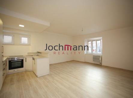 JIN_2137 | Pronájem bytu, 2+kk, 61 m²