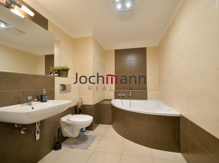 BFE93BDE-C035-43F4-A7BB-BE87E230790A | Prodej bytu, 2+kk, 56 m²