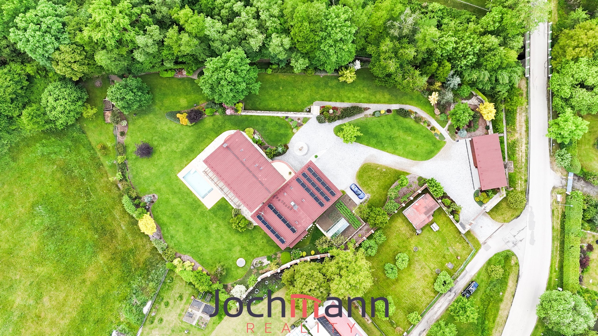 dji_fly_20250526_181318_0025_1748277490590_photo 2