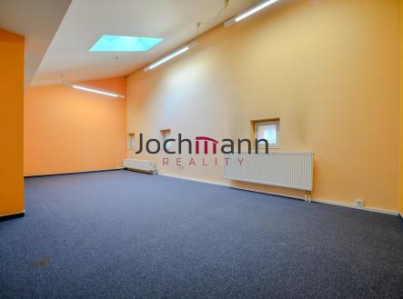 A50EC9A7-122B-4C0E-8BC3-47E9373D3B4B | Pronájem - kanceláře, 33 m²
