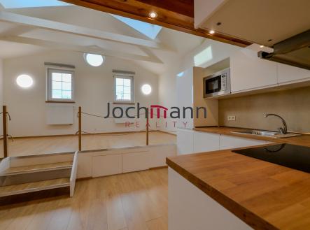 1B603174-54AF-4F1C-BBA9-E05B44A16495 | Pronájem bytu, 2+kk, 65 m²