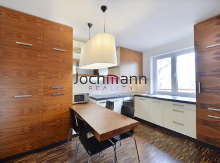 _D4N3011 | Pronájem bytu, 2+kk, 63 m²