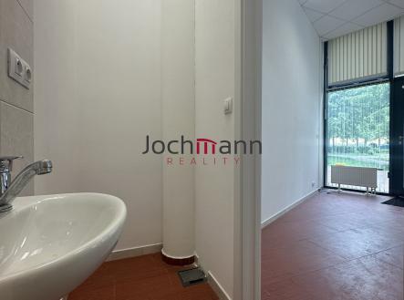 IMG_8940 | Pronájem - obchodní prostor, 20 m²