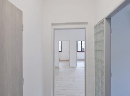 _D4N0933 | Pronájem bytu, 3+1, 53 m²