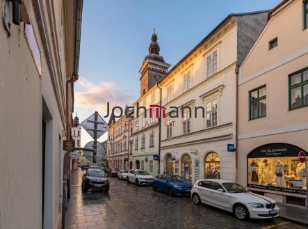 V2 | Prodej - obchodní prostor, 746 m²