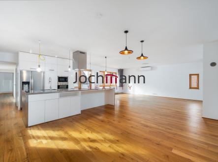 DSC08965-HDR-Edit | Prodej - obchodní prostor, 746 m²