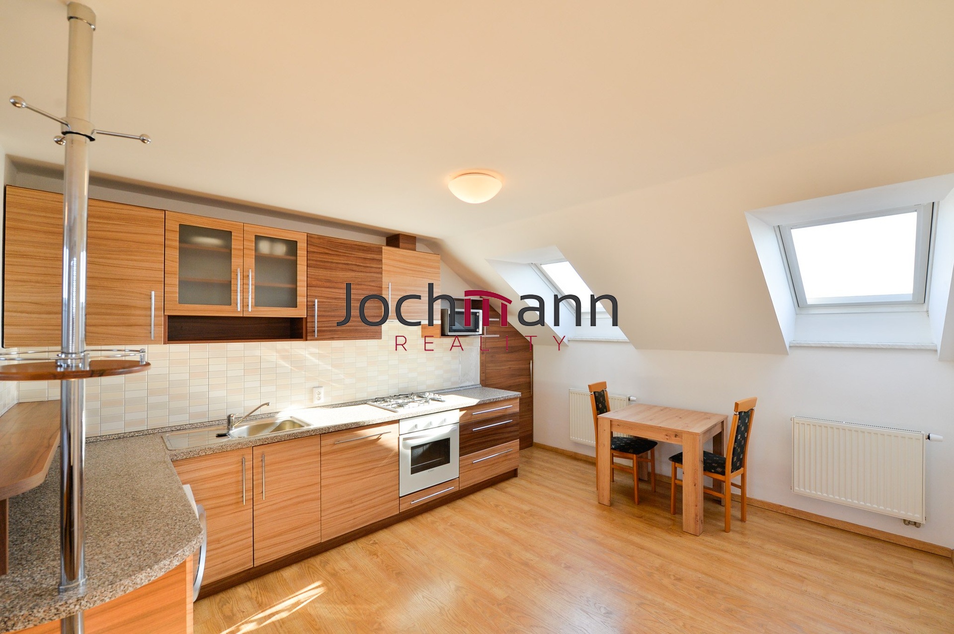 3153D8CD-7B63-4475-AF49-9B701D6F27C6