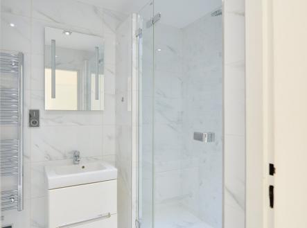 E175937C-AB68-43AD-B8FF-C059C6C1EFEC | Pronájem bytu, 2+kk, 59 m²