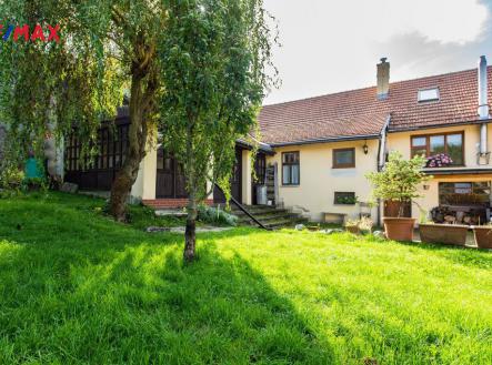 Rodinný dům / chalupa Kuničky | Prodej - chata/rekreační objekt, 220 m²