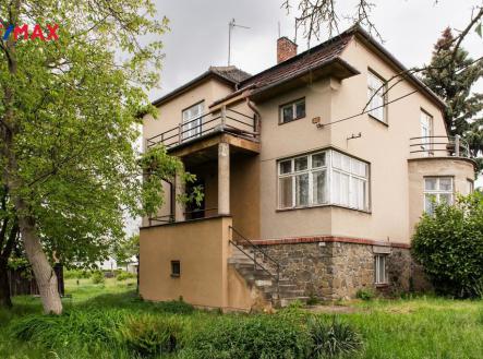Prvorepubliková vila, Křenovice | Prodej - dům/vila, 319 m²