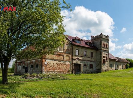 Zemědělská usedlost Lísky, objekt bývalého zámeckého dvora | Prodej - zemědělský objekt, 20 000 m²