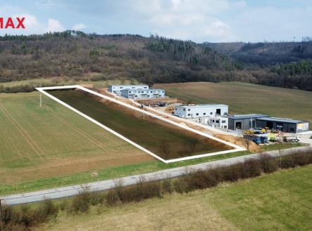 Prodej komerčního pozemku pro výstavbu budov pro výrobu, nebo skladování. | Prodej - pozemek pro komerční výstavbu, 6 014 m²