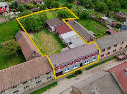  Výrobní, skladovací areál, Čelčice, Prostějov | Prodej - výrobní prostor, 520 m²