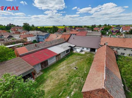  Výrobní, skladovací areál, Čelčice, Prostějov | Prodej - výrobní prostor, 520 m²