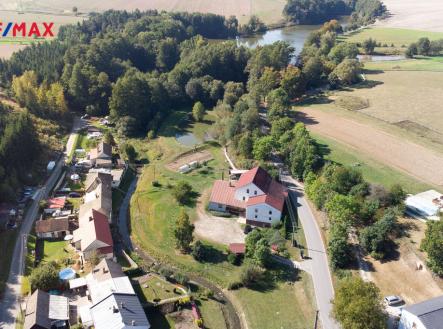 Prodej - zemědělský objekt, 9 150 m² obrázek