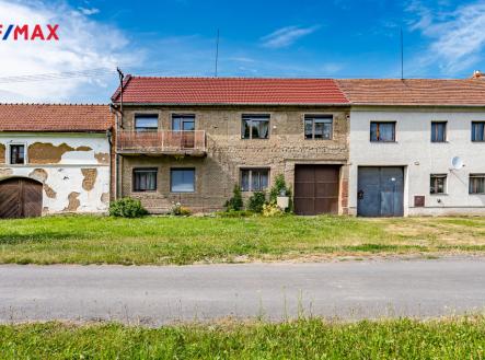 Rodinný dům, Soběsuky, Plumlov | Prodej - dům/vila, 200 m²