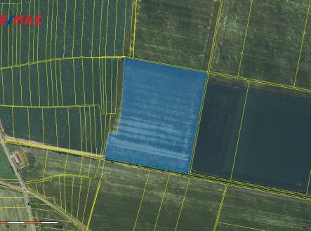 Zemědělské pozemky, Rataje u Olomouce | Prodej - pozemek, zemědělská půda, 172 887 m²