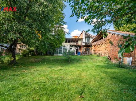 Rodinný / bytový dům Kuřim, Tyršova | Prodej - nájemní dům, 350 m²