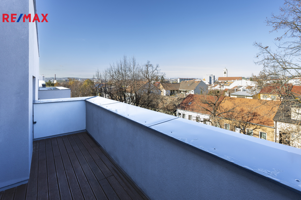Byt 1kk, 27 m2 + terasa, Židenice, Vančurova, Brno