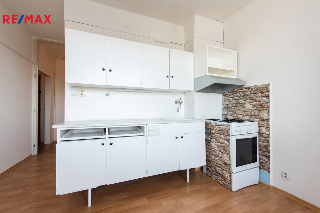 Byt 1+1, 44 m2 + lodžie, Horácké náměstí, Řečkovice, Brno