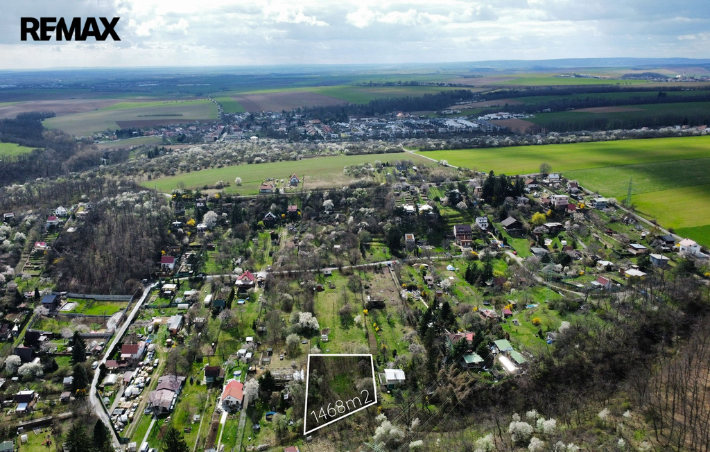 Stavební pozemek Želešice.