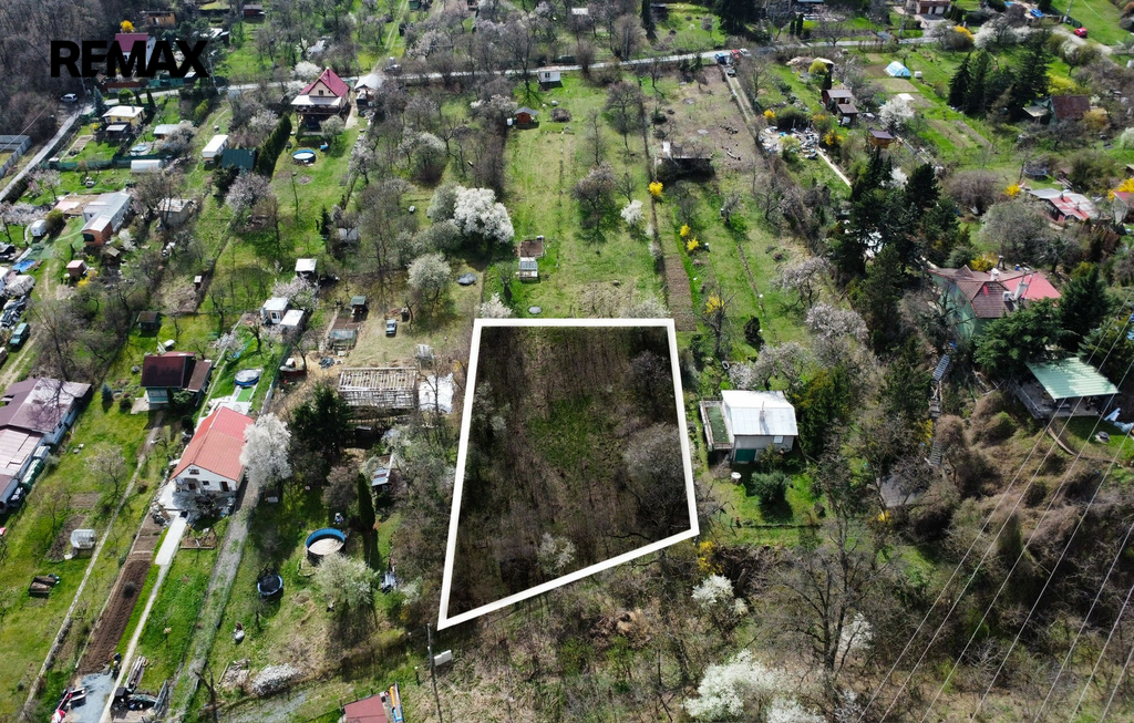 Stavební pozemek Želešice.