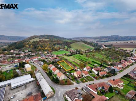 Stavební pozemek Skalice nad Svitavou | Prodej - pozemek pro bydlení, 1 058 m²