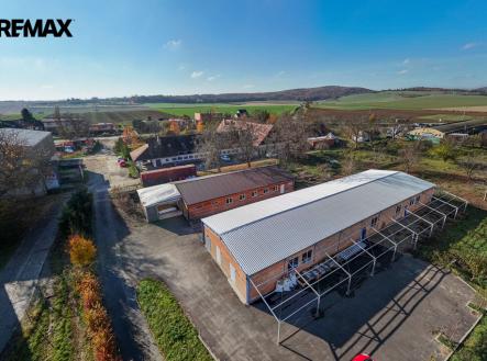 Výrobní, skladový areál Troubsko | Pronájem - skladovací prostor, 3 000 m²