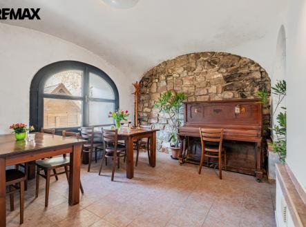 Restaurace | Prodej - zemědělský objekt, 12 336 m²