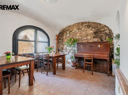 Restaurace | Prodej - zemědělský objekt, 12 336 m²