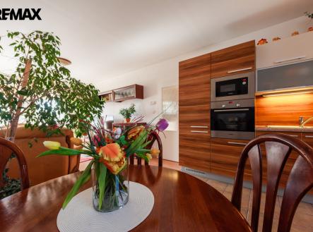 Výjimečný byt 3+kk s terasou, Popůvky, ul. Horní | Prodej bytu, 3+kk, 80 m²