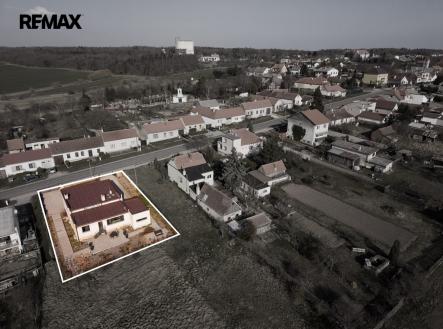 Výjimečný rodinný dům, Šumná, okr. Znojmo | Prodej - dům/vila, 200 m²