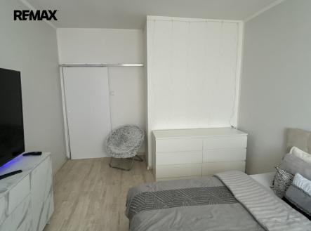 Pokoj | Pronájem bytu, 1+1, 28 m²