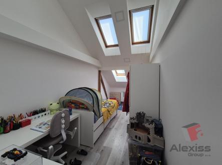 dětský pokoj.jpg | Pronájem bytu, atypický, 85 m²