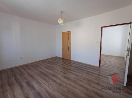 pokoj V.Borek.jpg | Pronájem bytu, 2+kk, 45 m²
