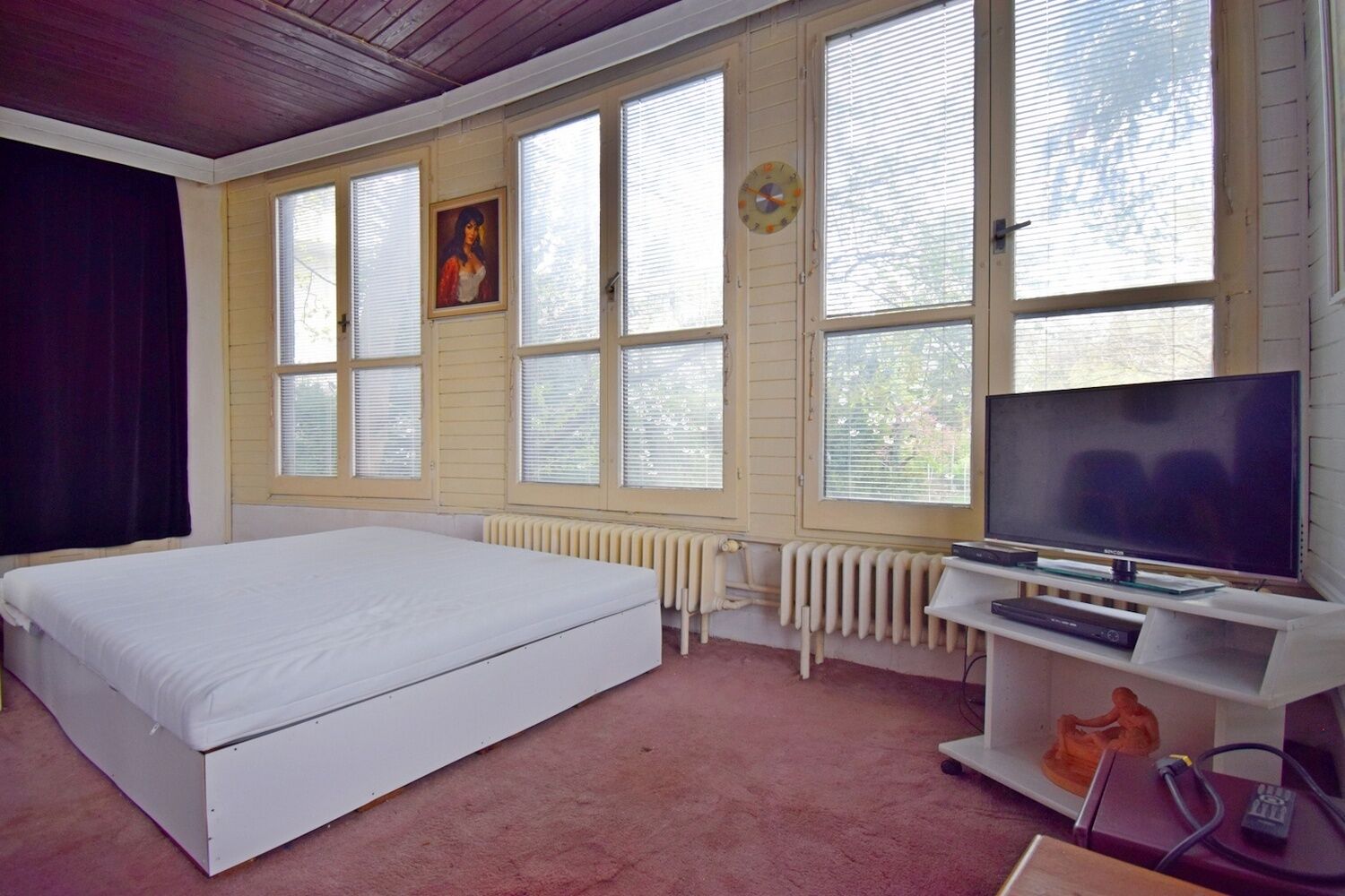 Prostorný 1+1, 60 m2 se zahradou, Praha 5 Barrandov