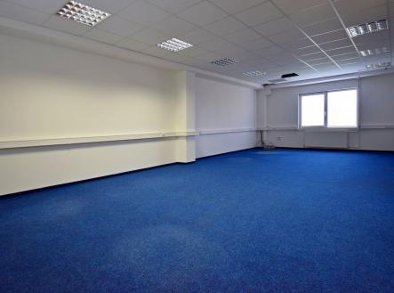 Pronájem - kanceláře, 76 m²
