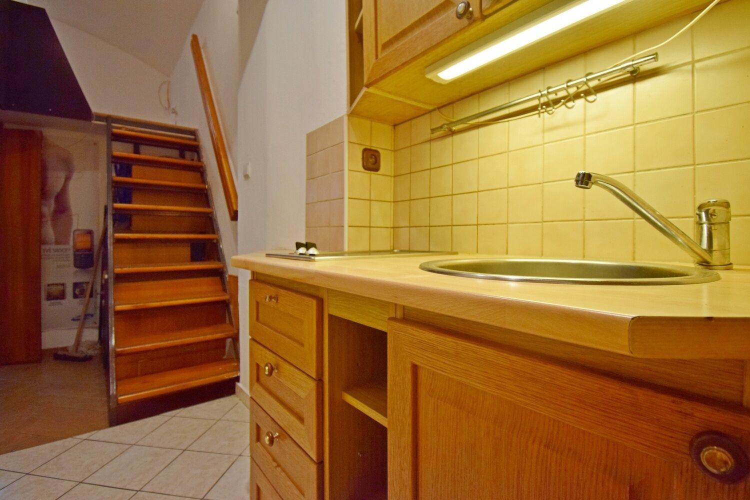 ATYPICKÝ NEBYTOVÝ PROSTOR 29 m2, Praha 3 – Žižkov