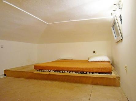 Pronájem - kanceláře, 41 m²