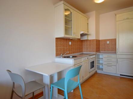 Pronájem bytu, 2+kk, 43 m²