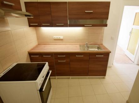 Pronájem bytu, 2+kk, 38 m²