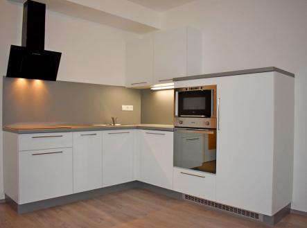 Pronájem bytu, 1+kk, 34 m²