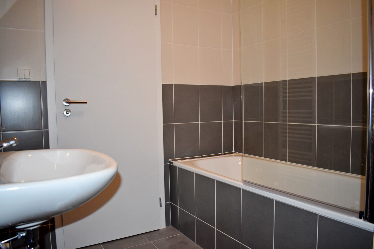 Moderní 1+kk s balkonem 37 m2 v novostavbě, Kladno Kročehlavy